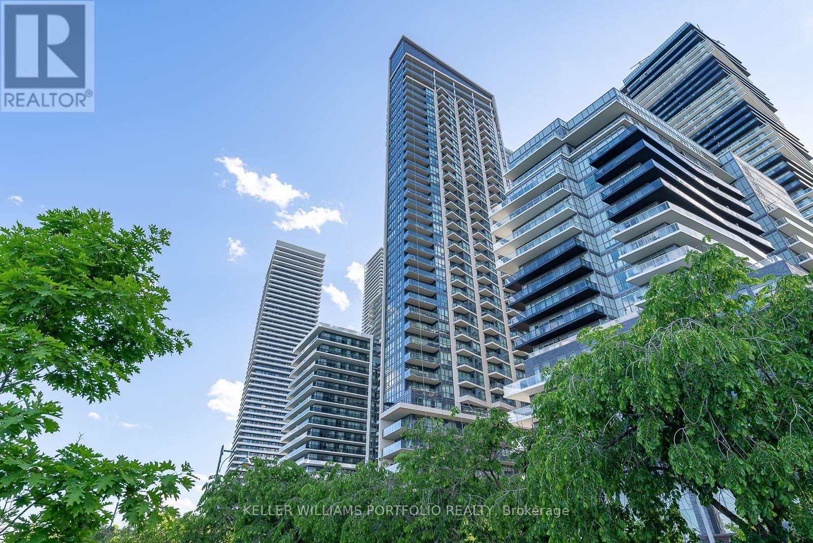 512 - 59 ANNIE CRAIG DRIVE, Toronto, Ontario