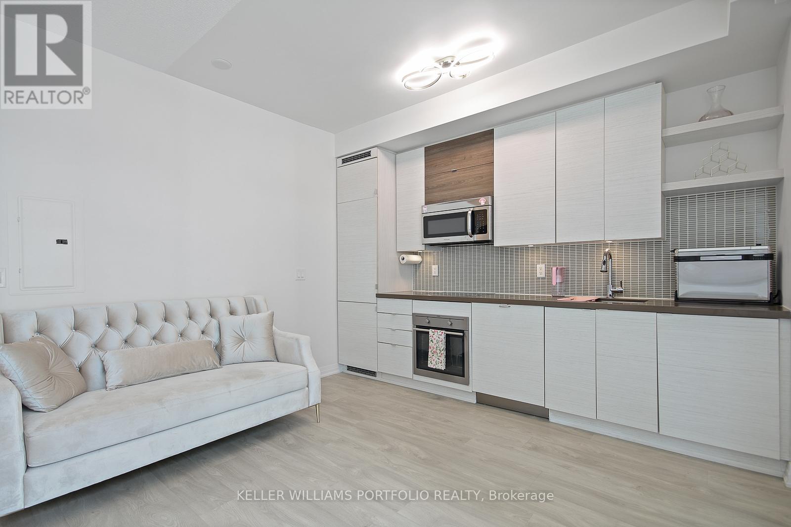 512 - 59 Annie Craig Drive, Toronto, Ontario  M8V 0C4 - Photo 6 - W12716744