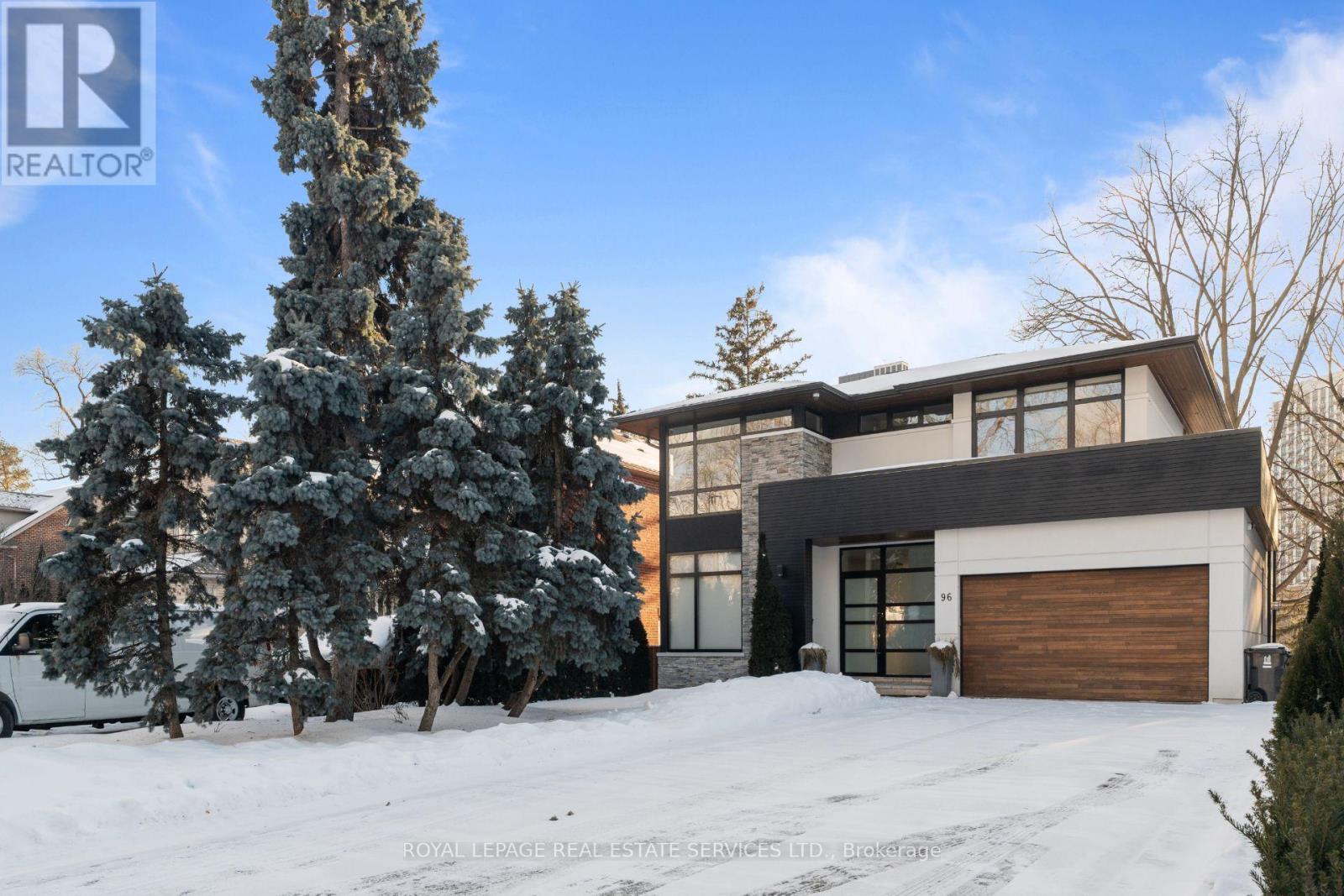 96 Montgomery Road, Toronto, Ontario  M9A 3N5 - Photo 2 - W12716792