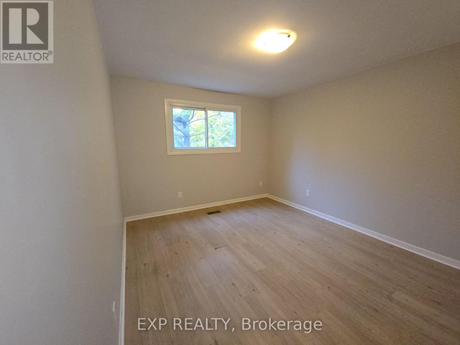 Main Level - 89 Wellington Street E, Brampton, Ontario  L6W 1Y6 - Photo 8 - W12716818