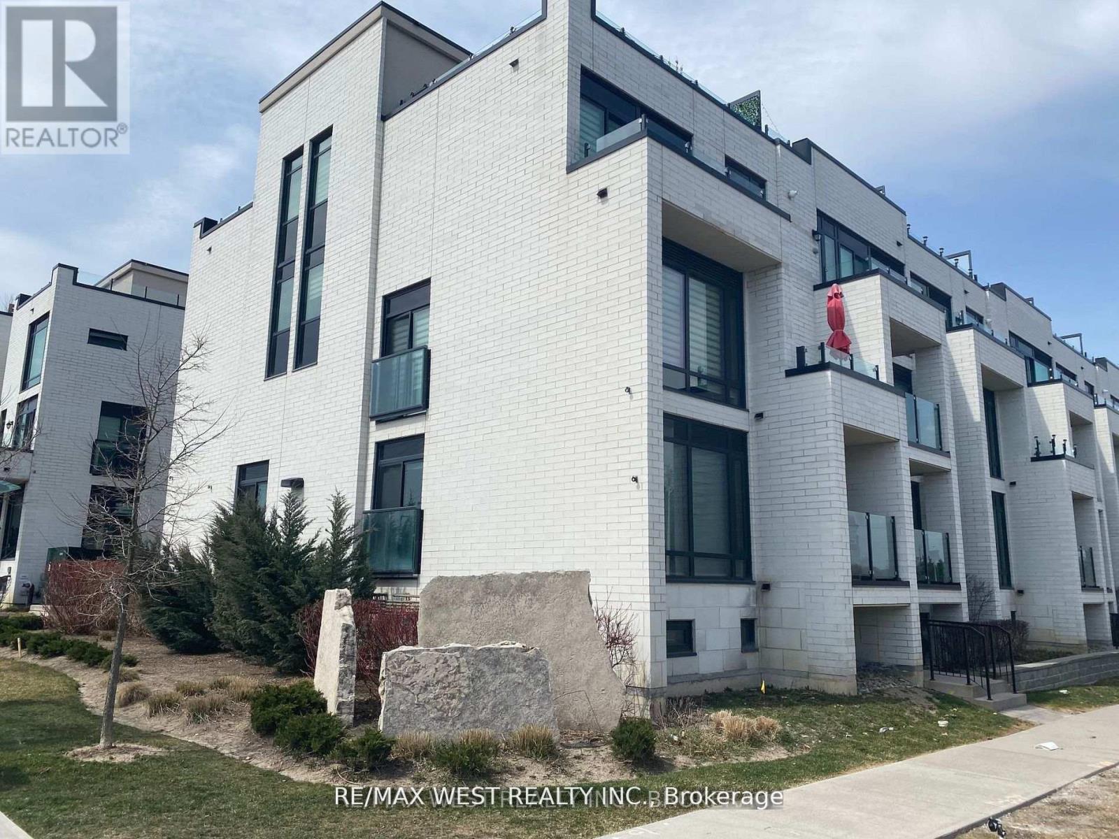 421 - 130 WIDDICOMBE HILL BOULEVARD, Toronto, Ontario