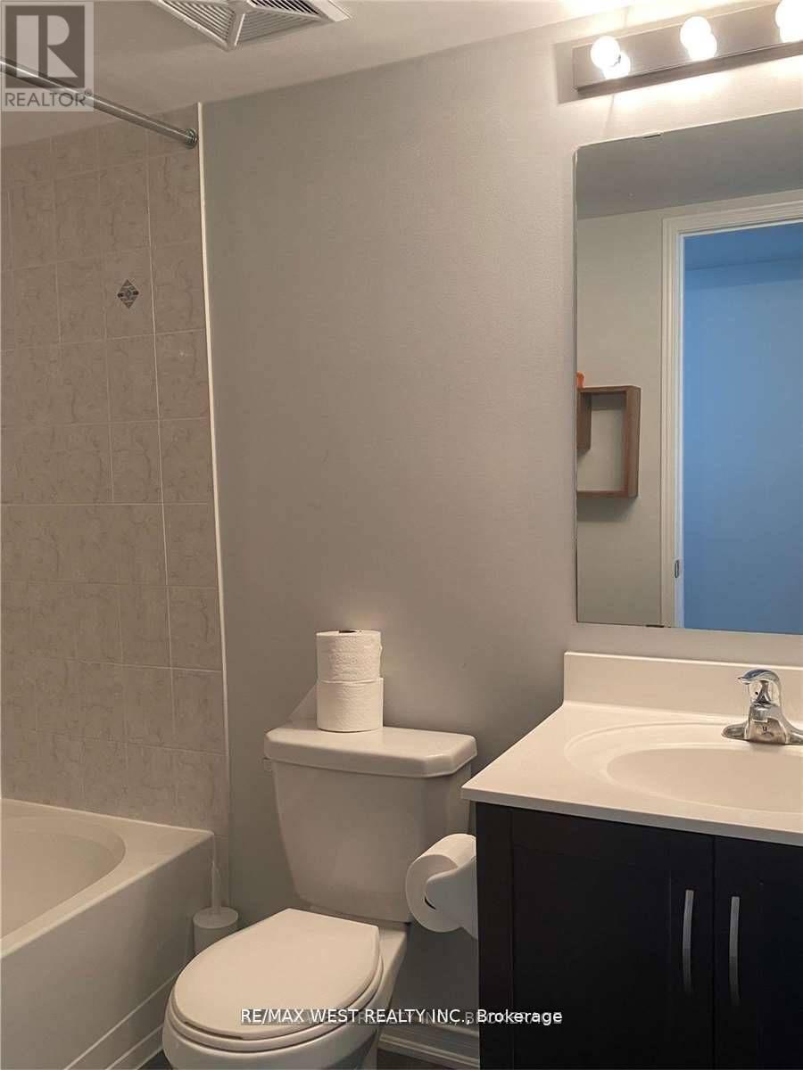 421 - 130 Widdicombe Hill Boulevard, Toronto, Ontario  M9R 4A6 - Photo 8 - W12716840