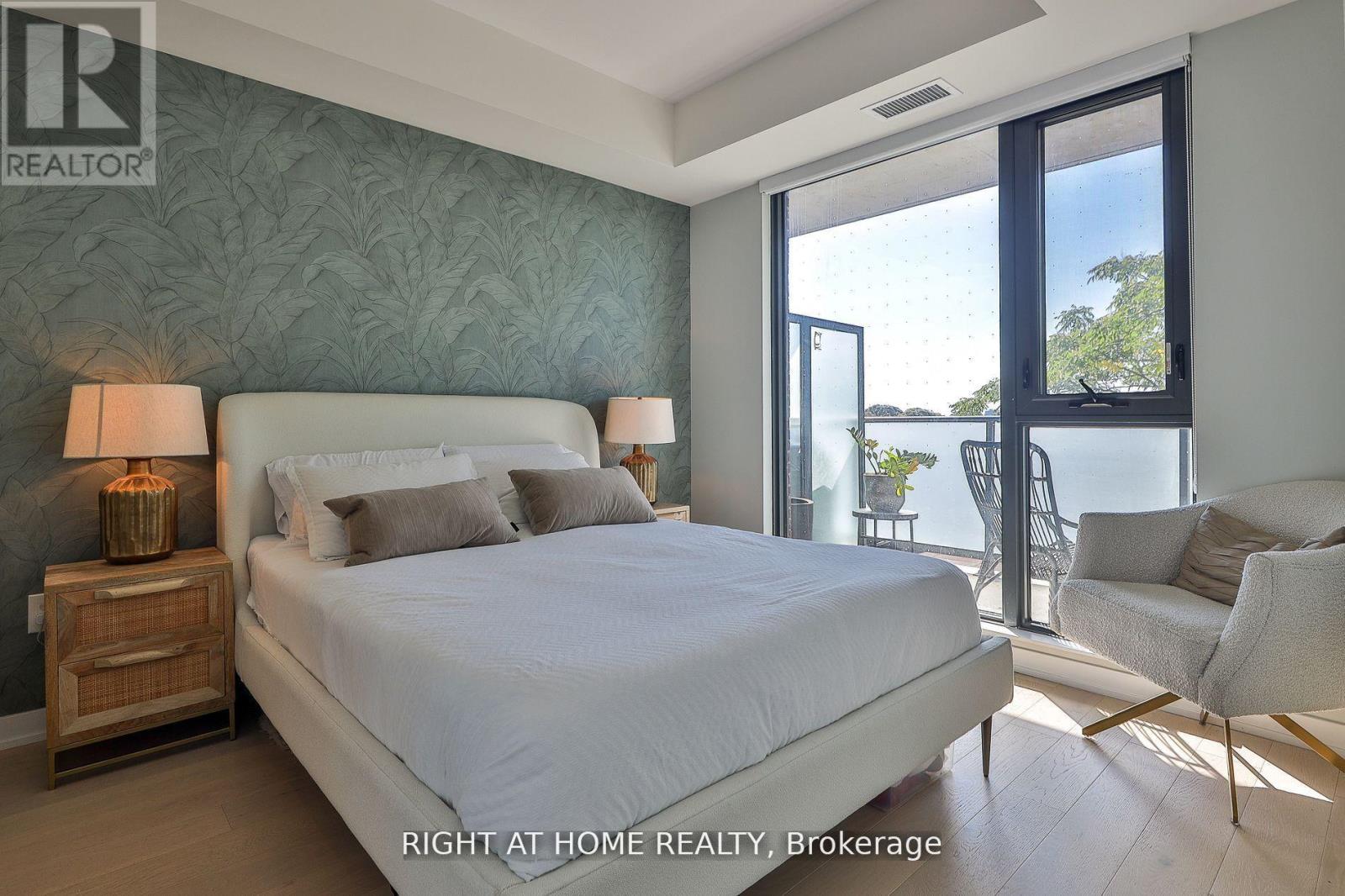 410 - 430 Roncesvalles Avenue, Toronto, Ontario  M6R 0A6 - Photo 11 - W12716848