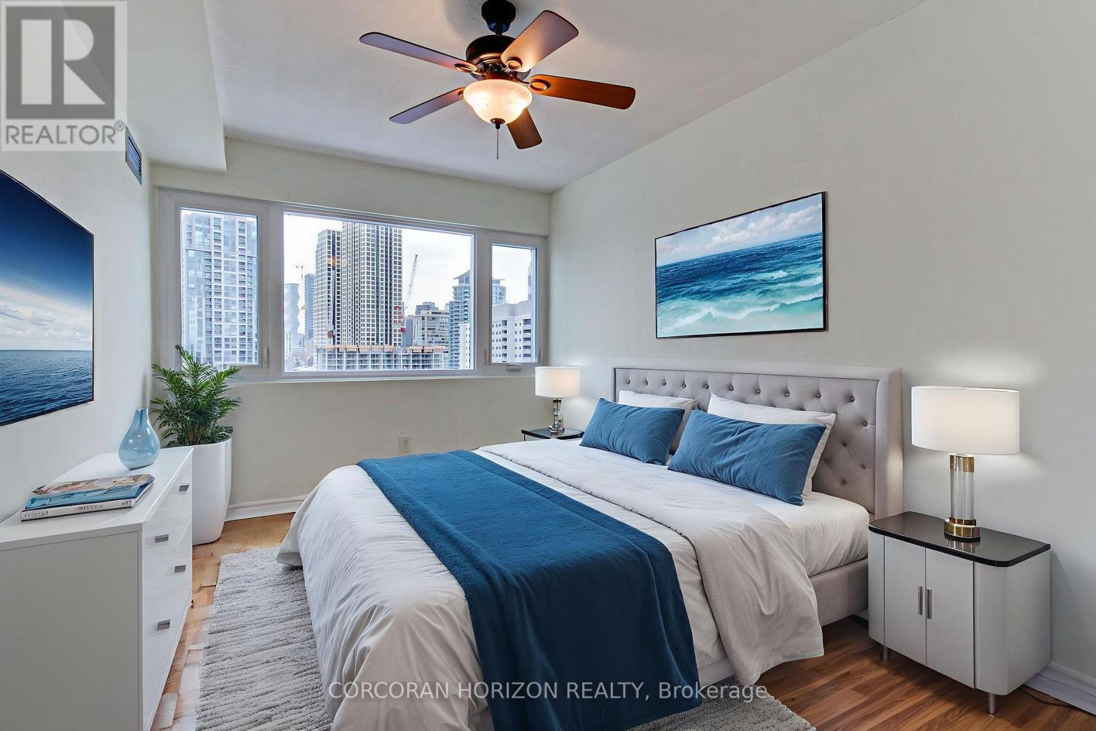 1909 - 1580 MISSISSAUGA VALLEY BOULEVARD