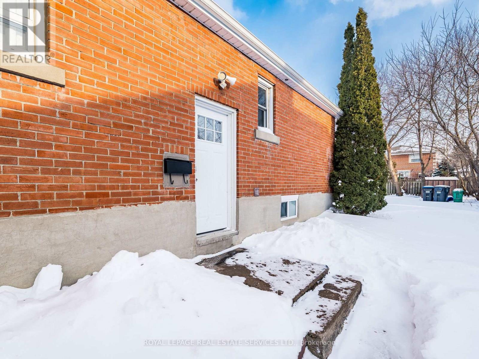 29 Woodward Avenue Se, Brampton, Ontario  L6V 1K2 - Photo 22 - W12716930