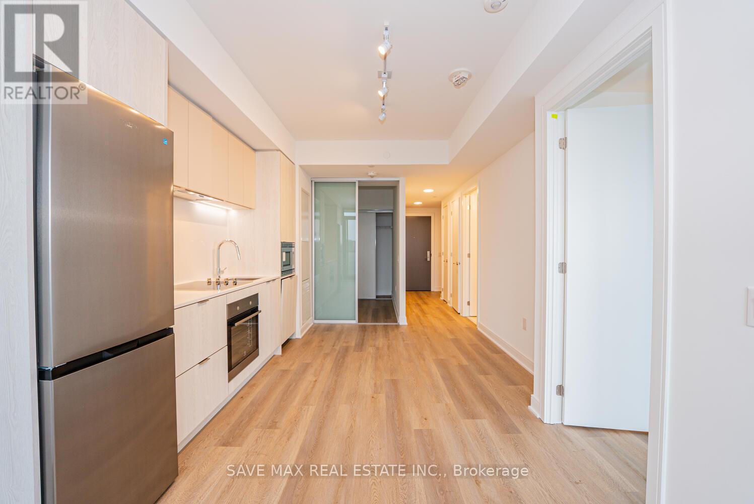 916 - 86 Dundas Street E, Mississauga, Ontario  L5A 1W4 - Photo 12 - W12716944