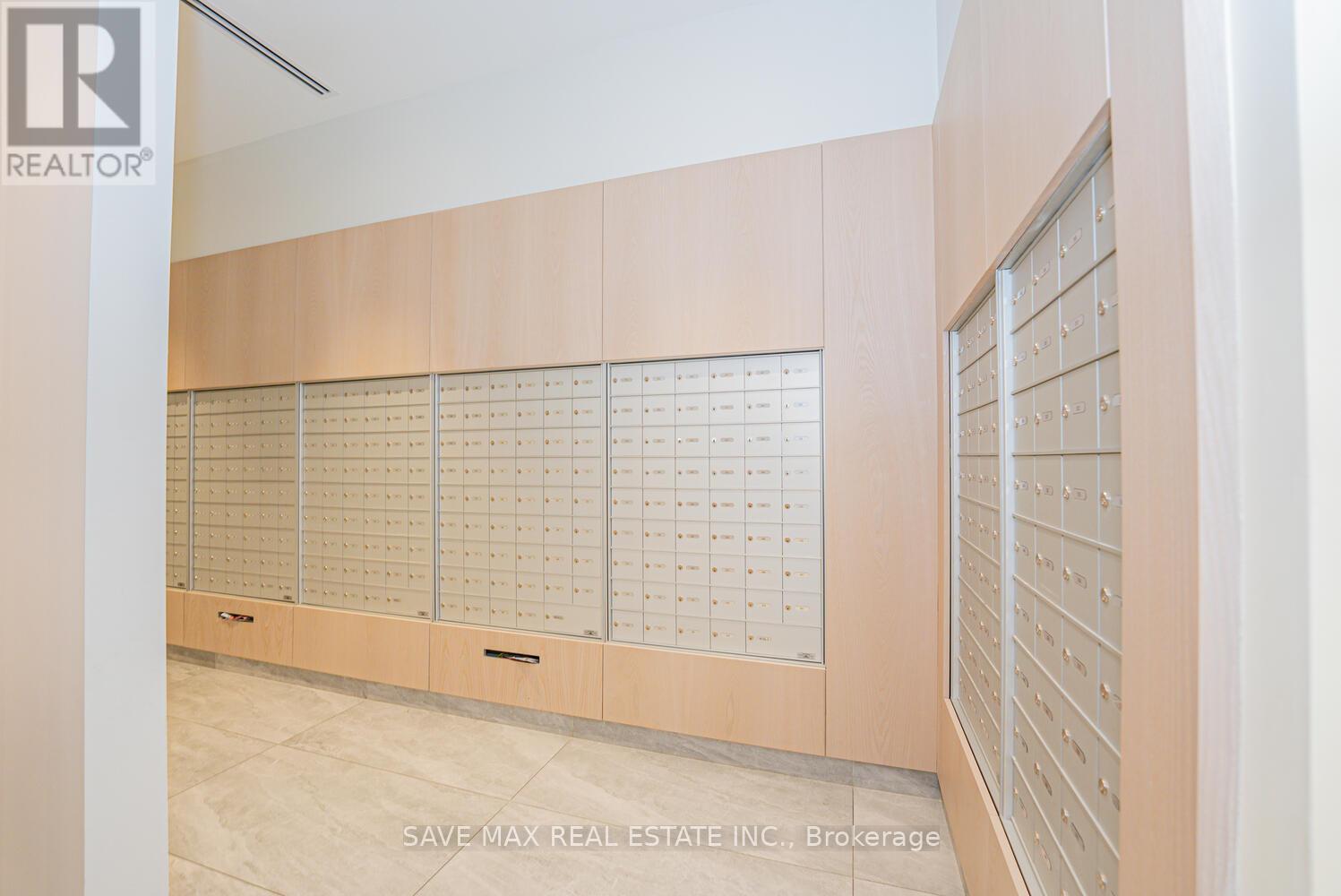 916 - 86 Dundas Street E, Mississauga, Ontario  L5A 1W4 - Photo 35 - W12716944