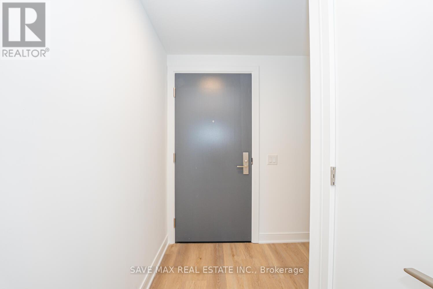 916 - 86 Dundas Street E, Mississauga, Ontario  L5A 1W4 - Photo 9 - W12716944