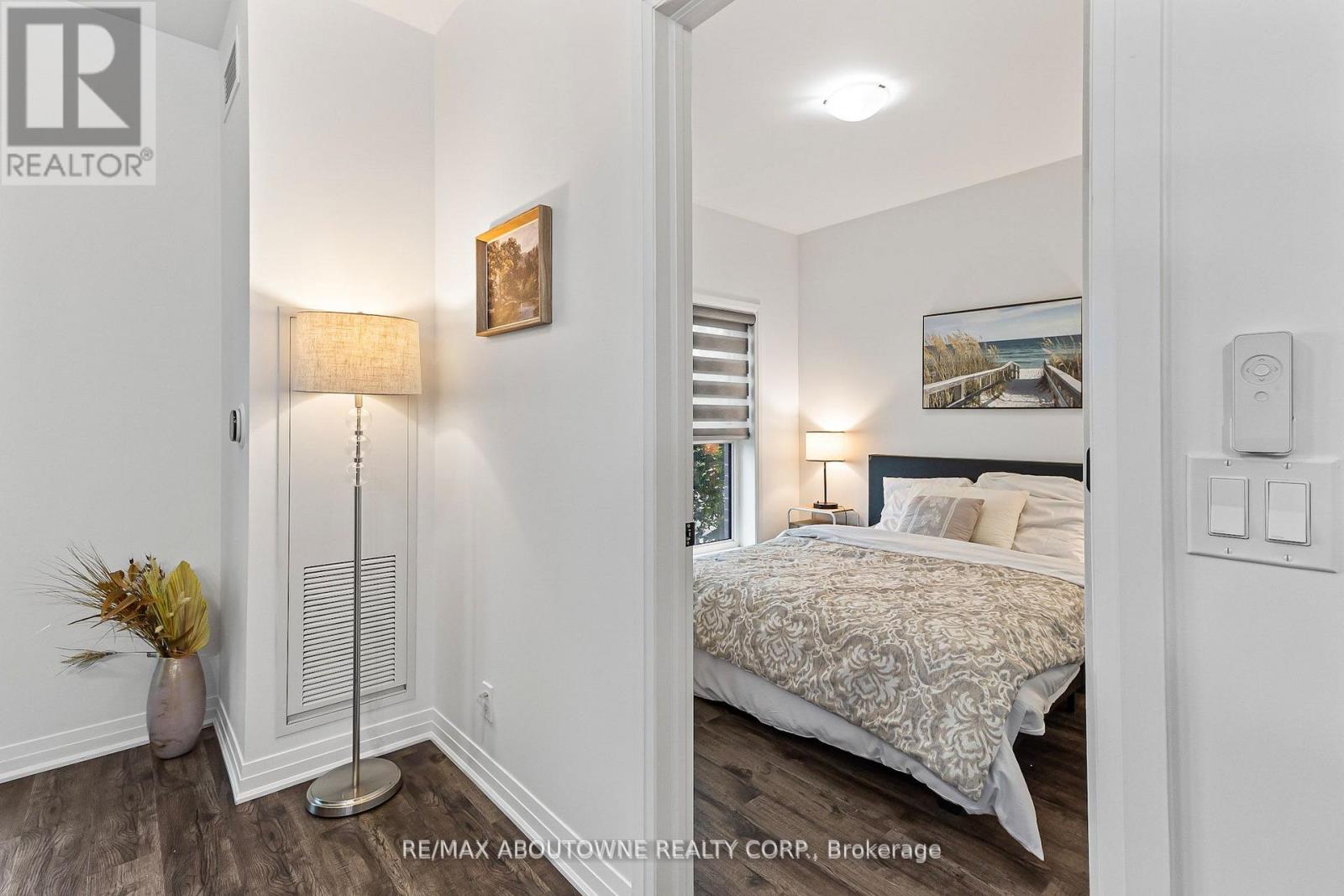 121 - 102 Grovewood Common, Oakville, Ontario  L6H 0X2 - Photo 12 - W12716956