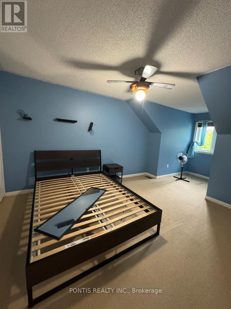 72 Rowland Street, Brampton, Ontario  L7A 1Z9 - Photo 8 - W12716976