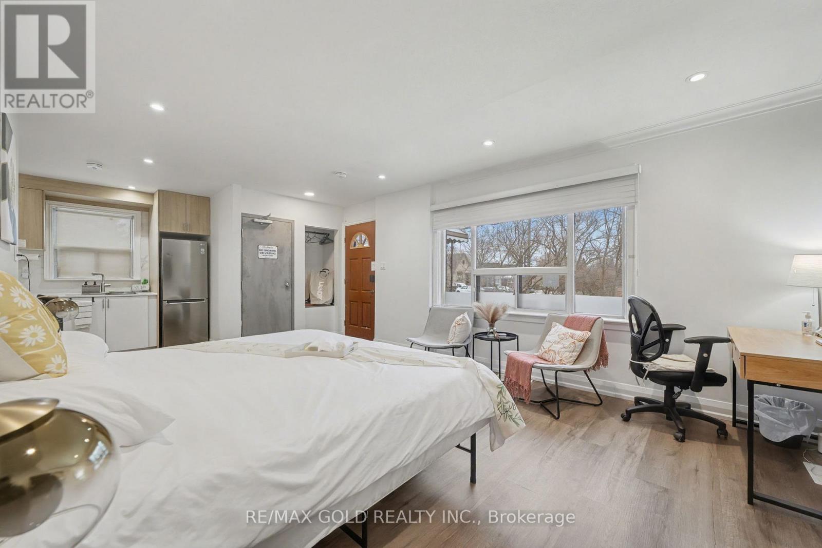 607 Drymen Crescent, Mississauga, Ontario  L5G 2N9 - Photo 16 - W12717026