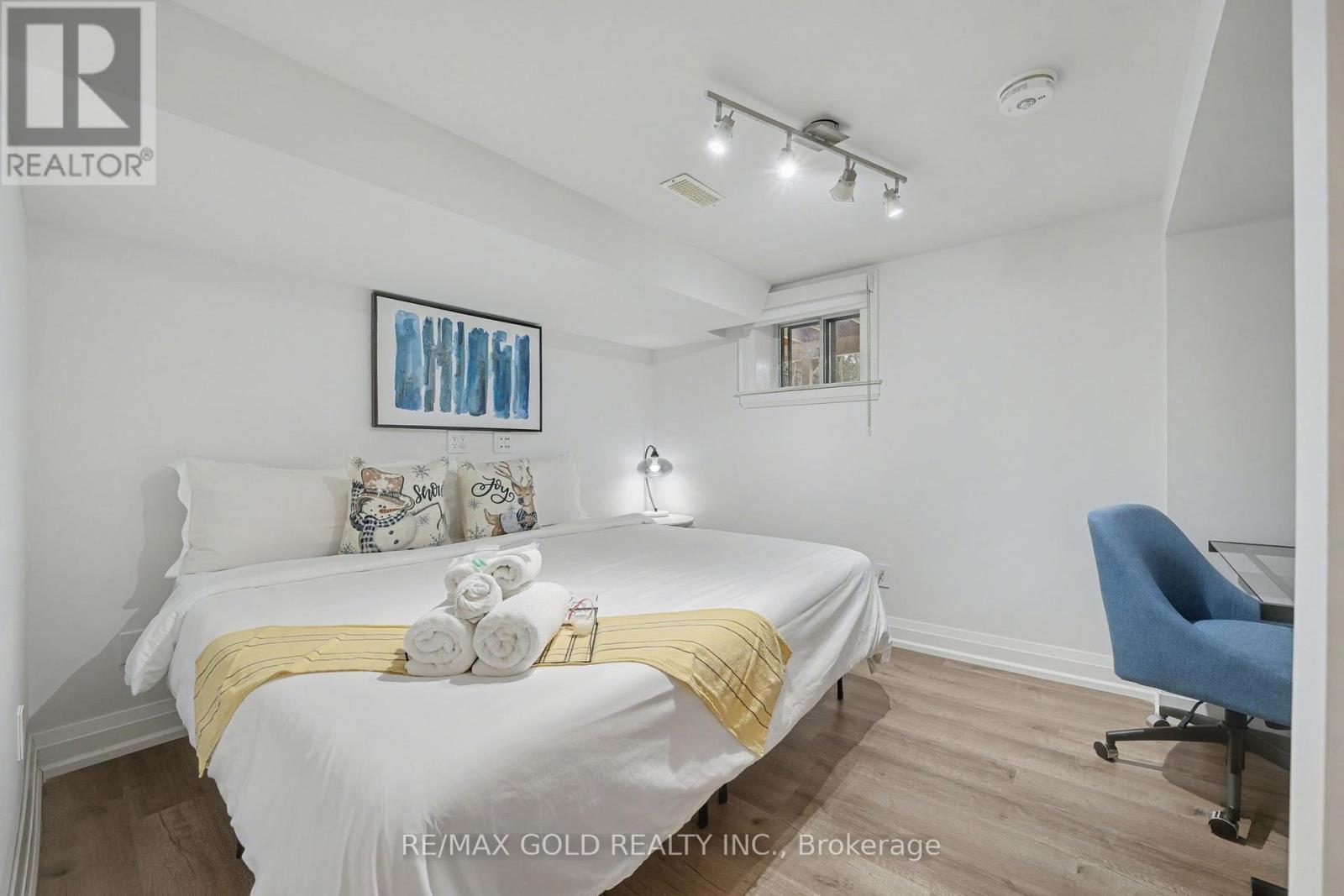 607 Drymen Crescent, Mississauga, Ontario  L5G 2N9 - Photo 22 - W12717026