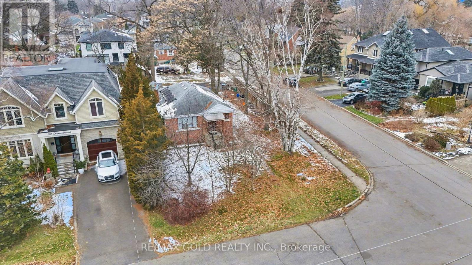 607 Drymen Crescent, Mississauga, Ontario  L5G 2N9 - Photo 27 - W12717026
