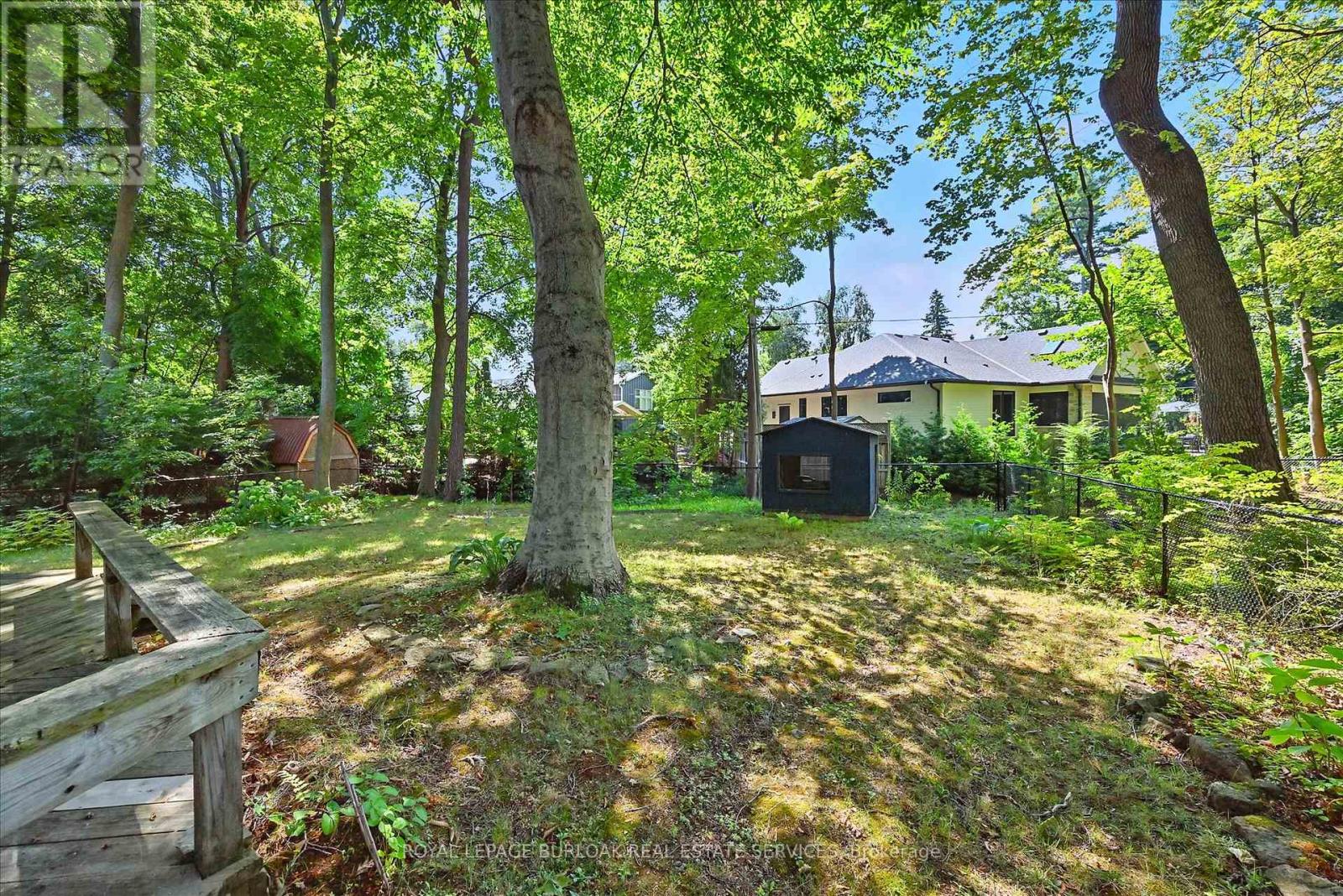 768 King Road, Burlington, Ontario  L7T 3K6 - Photo 35 - W12717048