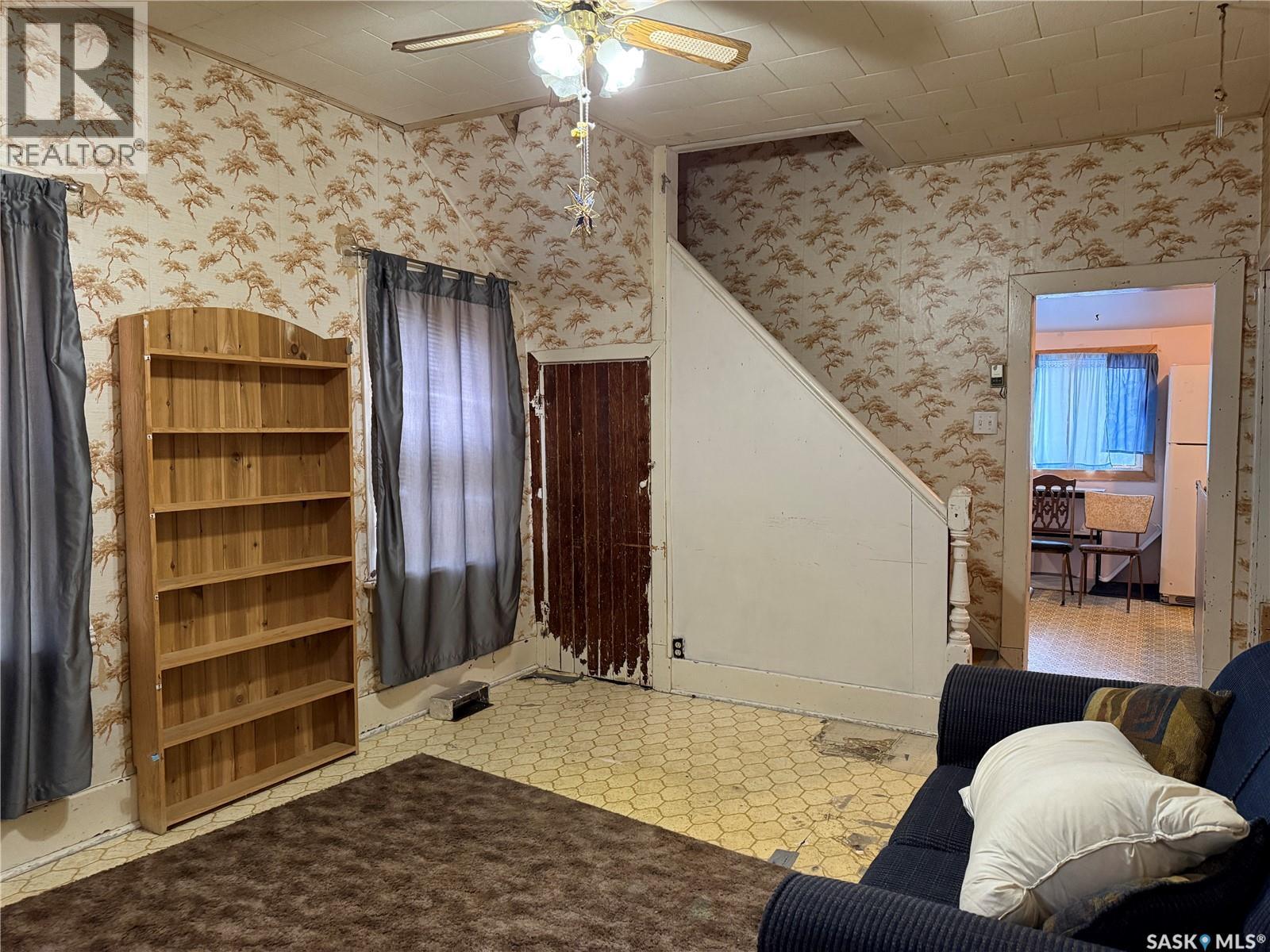 1035 Carleton Street, Moose Jaw, Saskatchewan  S6H 3A3 - Photo 16 - SK027182