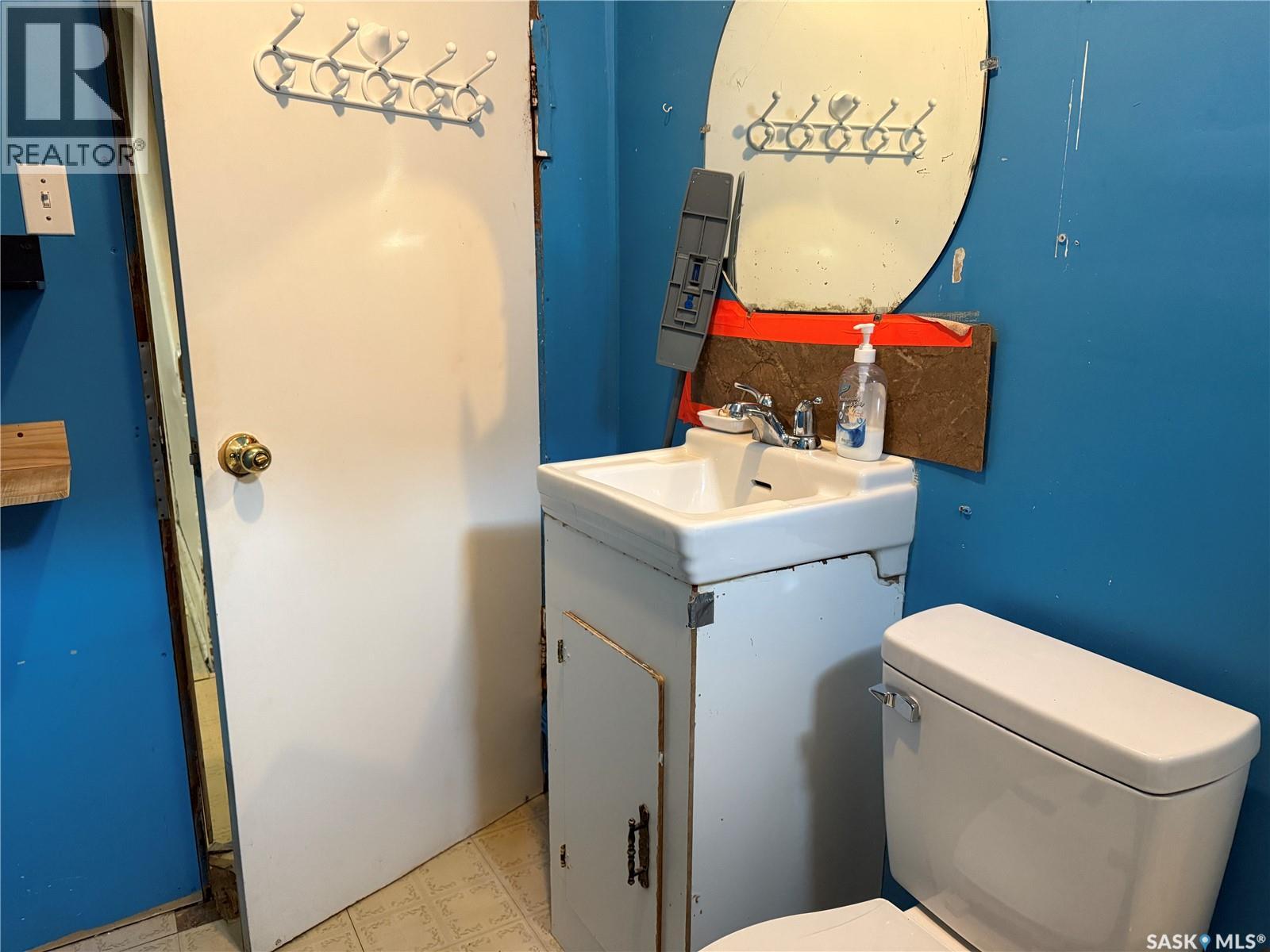 1035 Carleton Street, Moose Jaw, Saskatchewan  S6H 3A3 - Photo 22 - SK027182