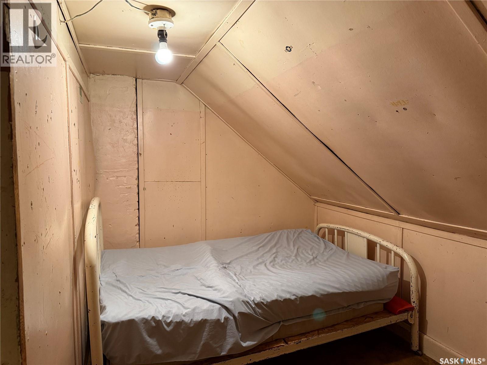 1035 Carleton Street, Moose Jaw, Saskatchewan  S6H 3A3 - Photo 23 - SK027182