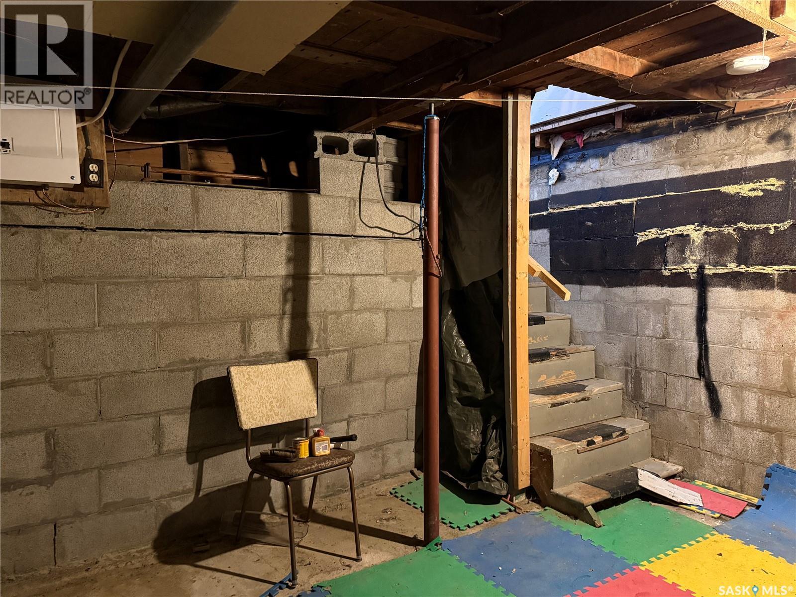 1035 Carleton Street, Moose Jaw, Saskatchewan  S6H 3A3 - Photo 33 - SK027182