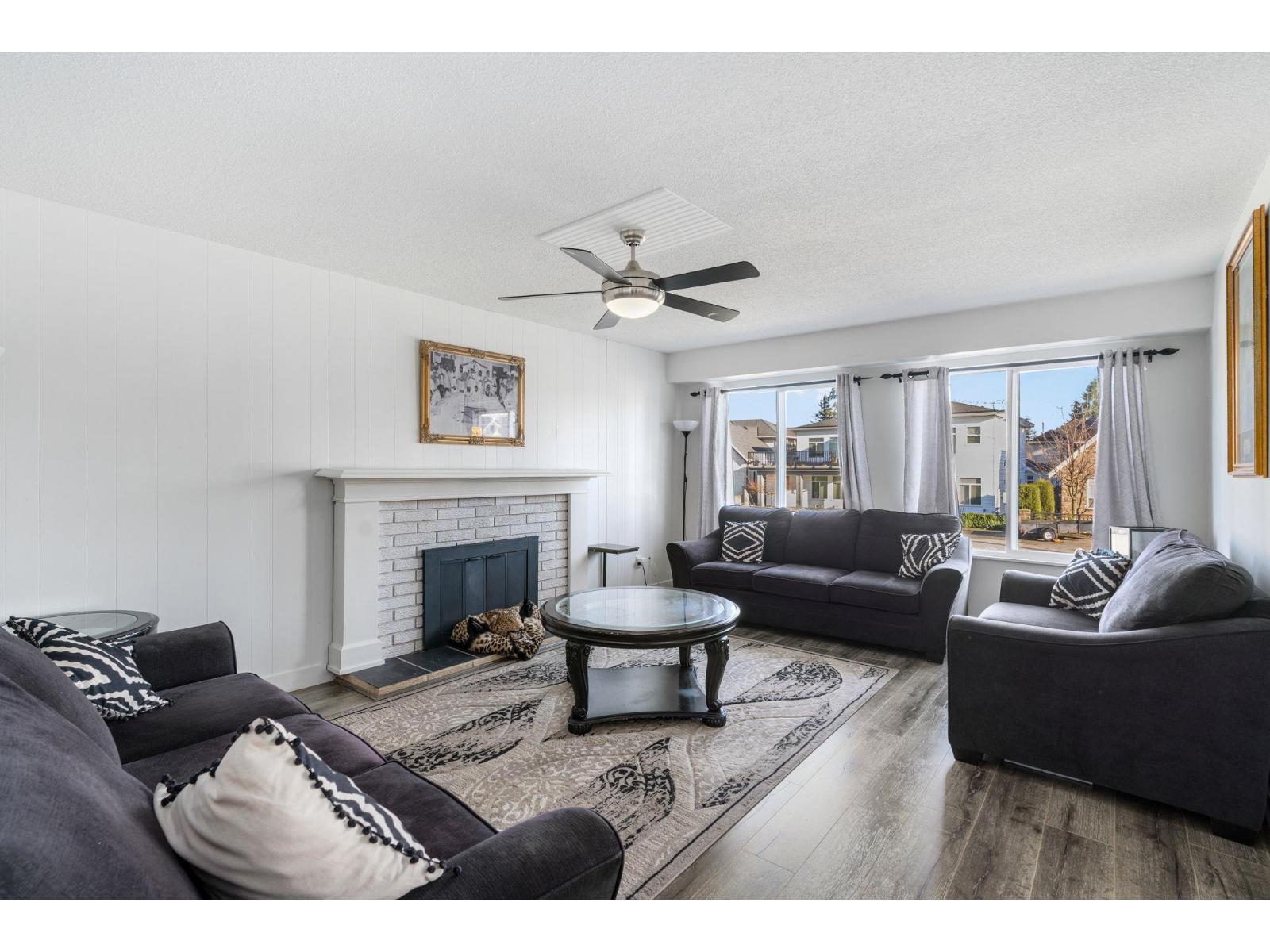 7923 122a Street, Surrey, British Columbia  V3W 3T4 - Photo 5 - R3081296