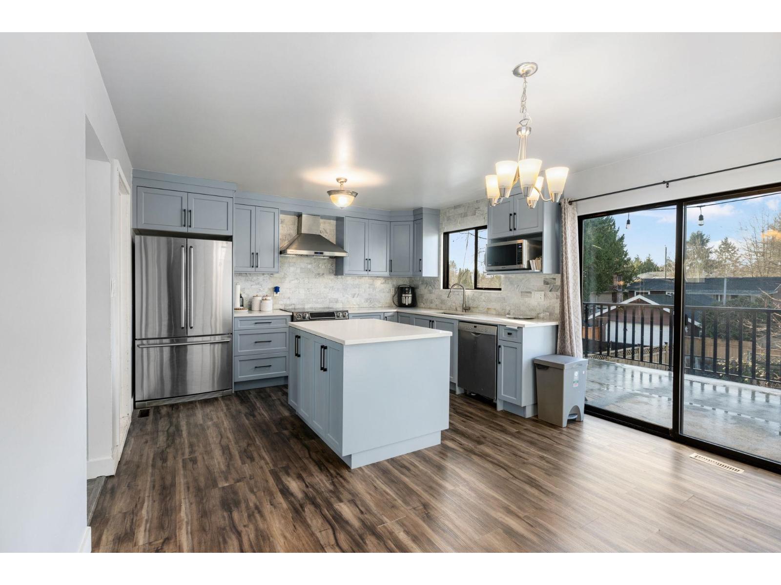 7923 122a Street, Surrey, British Columbia  V3W 3T4 - Photo 8 - R3081296