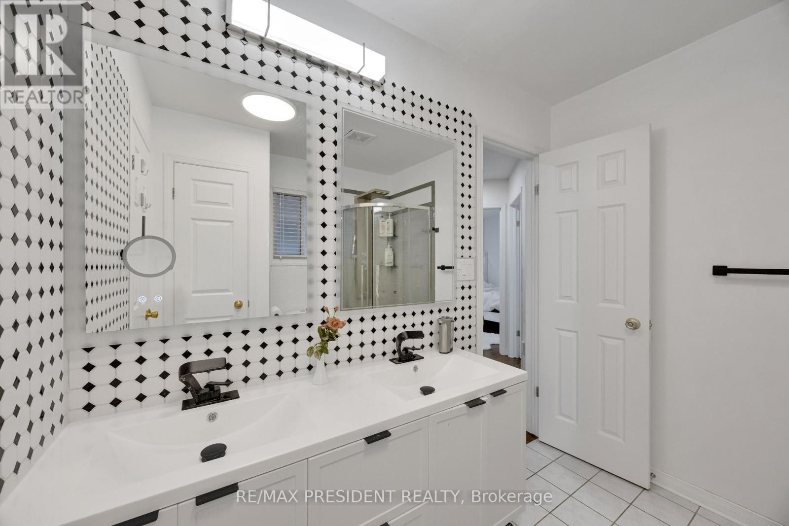 18 - 10 Chalkstone Drive, London South, Ontario  N6E 3Z9 - Photo 24 - X12716882