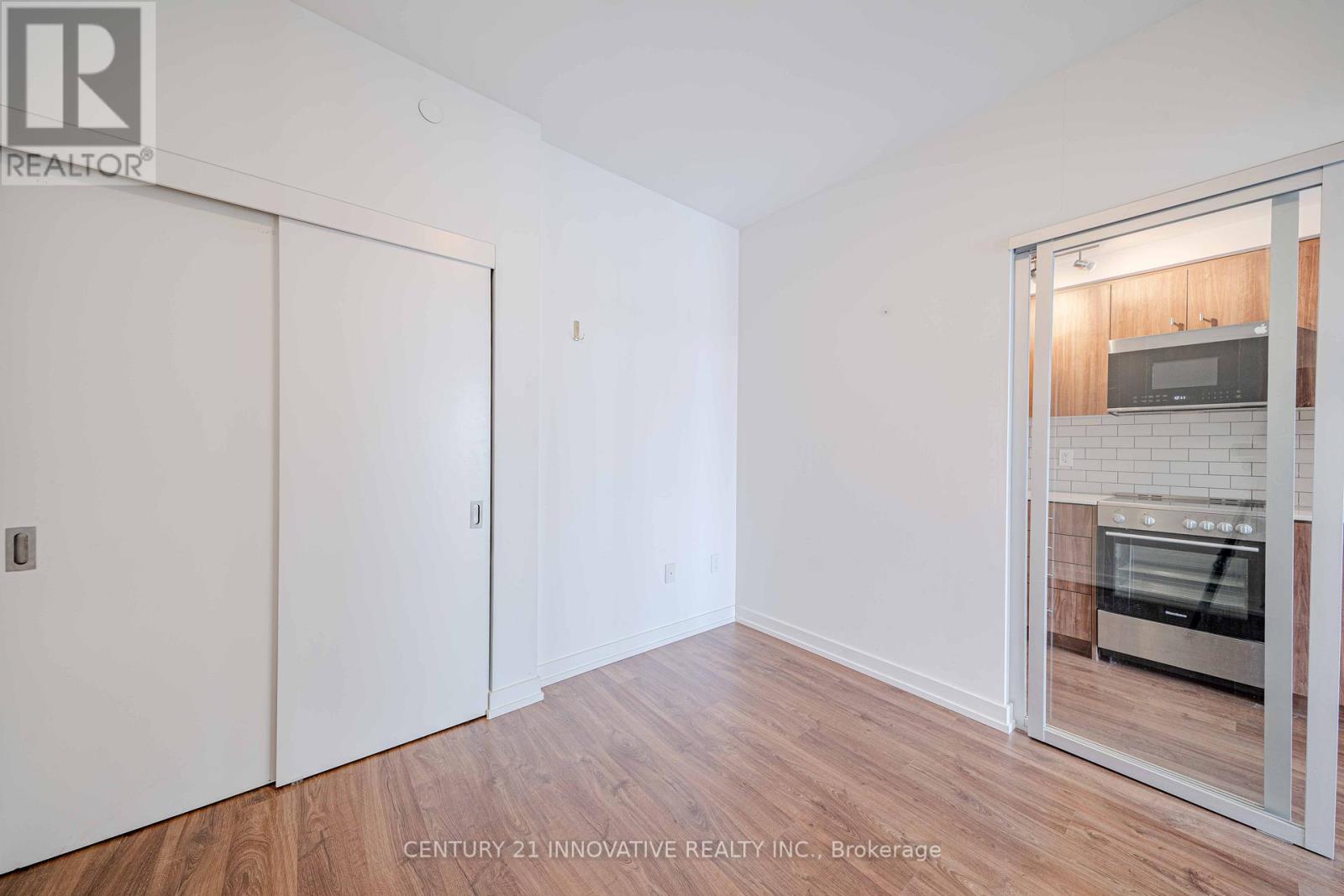 1005 - 15 Wellington Street S, Kitchener, Ontario  N2G 0E4 - Photo 20 - X12716884