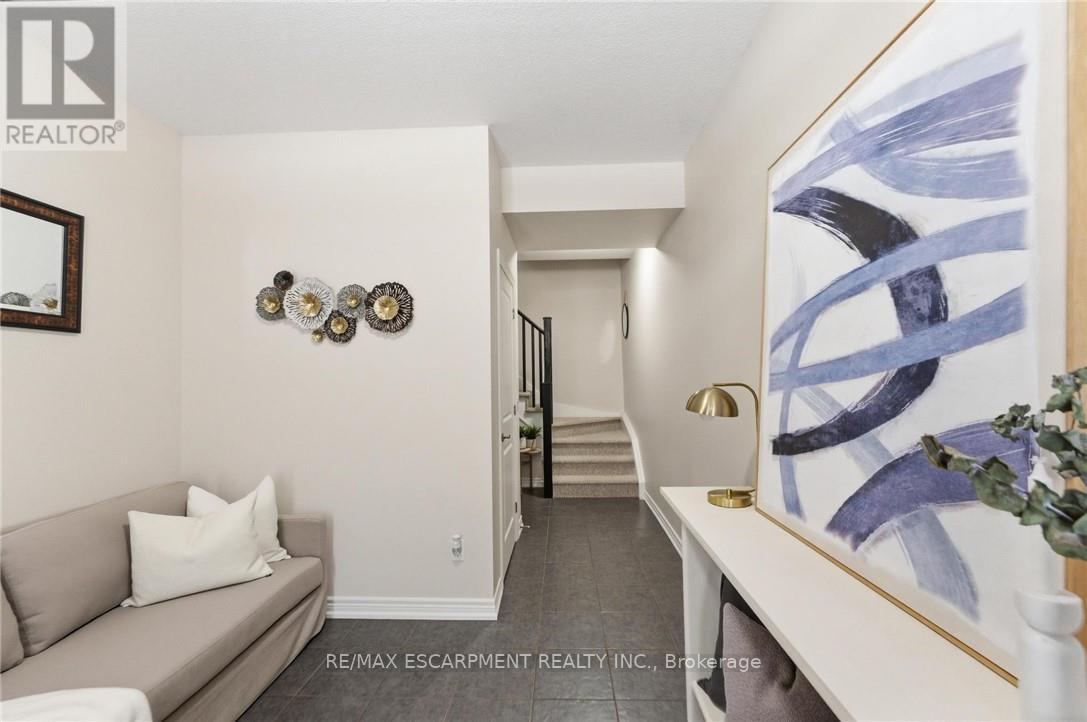 16 Lakefront Drive, Hamilton, Ontario  L8E 0J3 - Photo 20 - X12716890