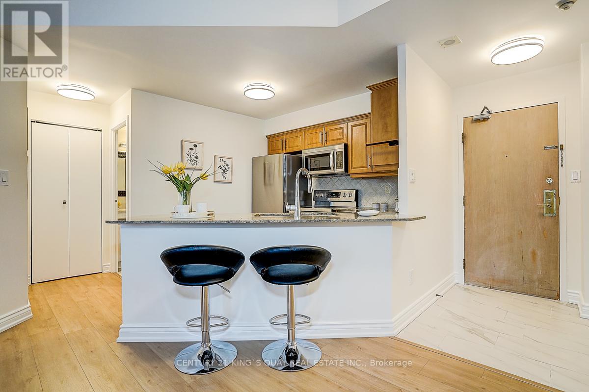 Lph2 - 25 Grenville Street, Toronto, Ontario  M4Y 2X5 - Photo 18 - C12646718