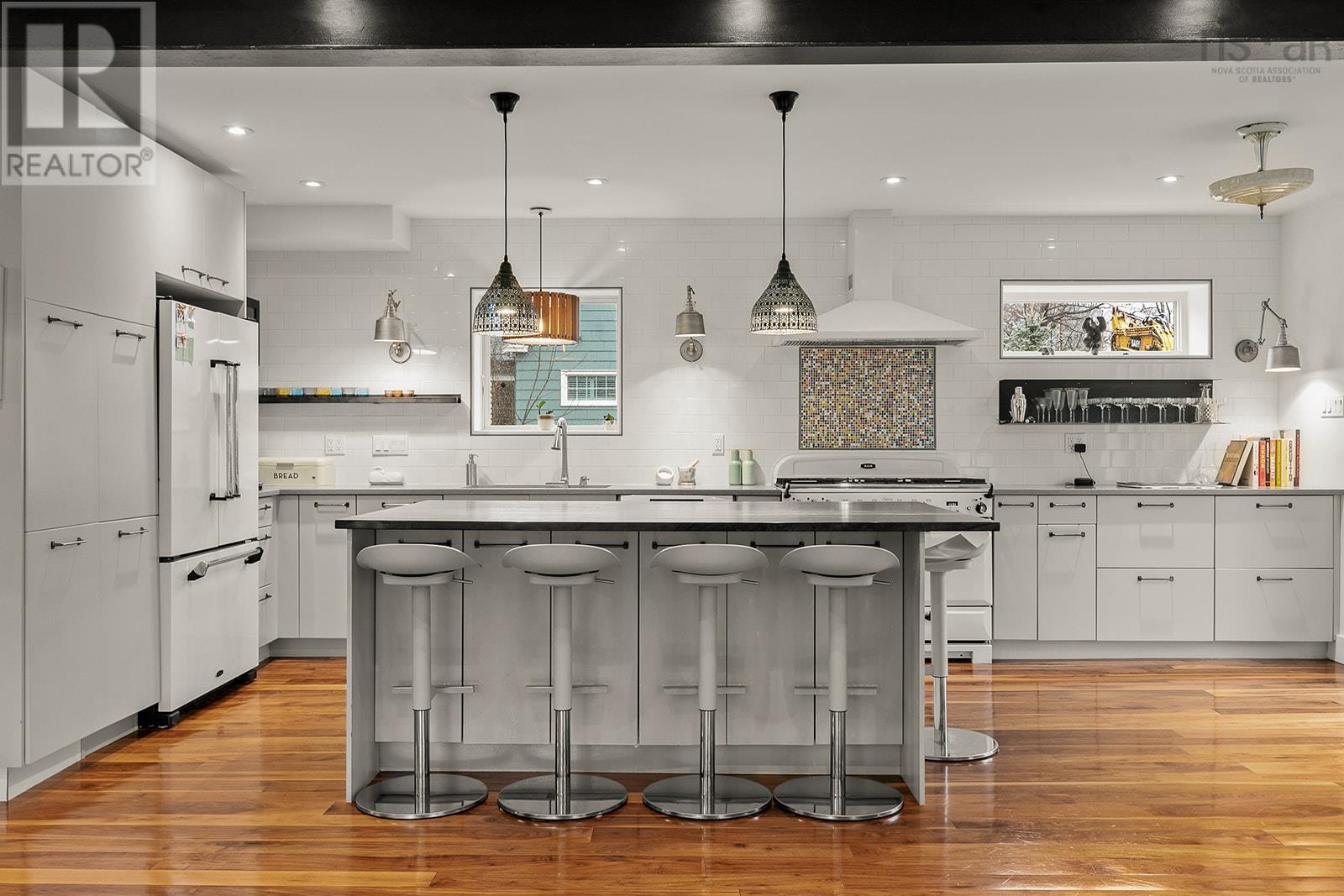 911 Greenwood Avenue, Halifax, Nova Scotia  B2H 3L1 - Photo 16 - 202601227