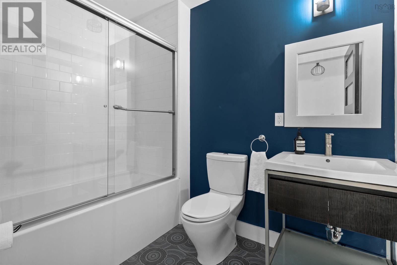 911 Greenwood Avenue, Halifax, Nova Scotia  B2H 3L1 - Photo 25 - 202601227