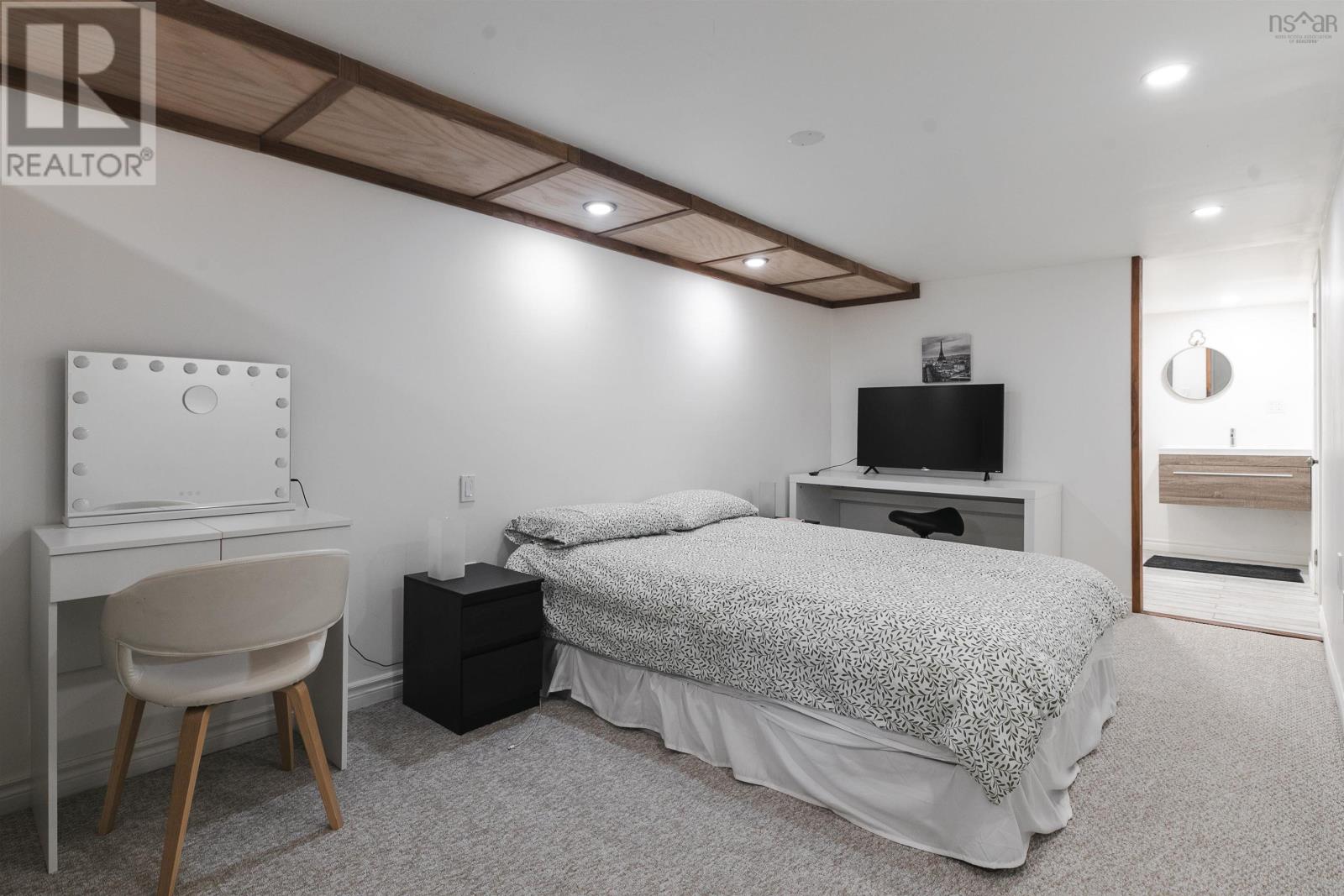 911 Greenwood Avenue, Halifax, Nova Scotia  B2H 3L1 - Photo 33 - 202601227