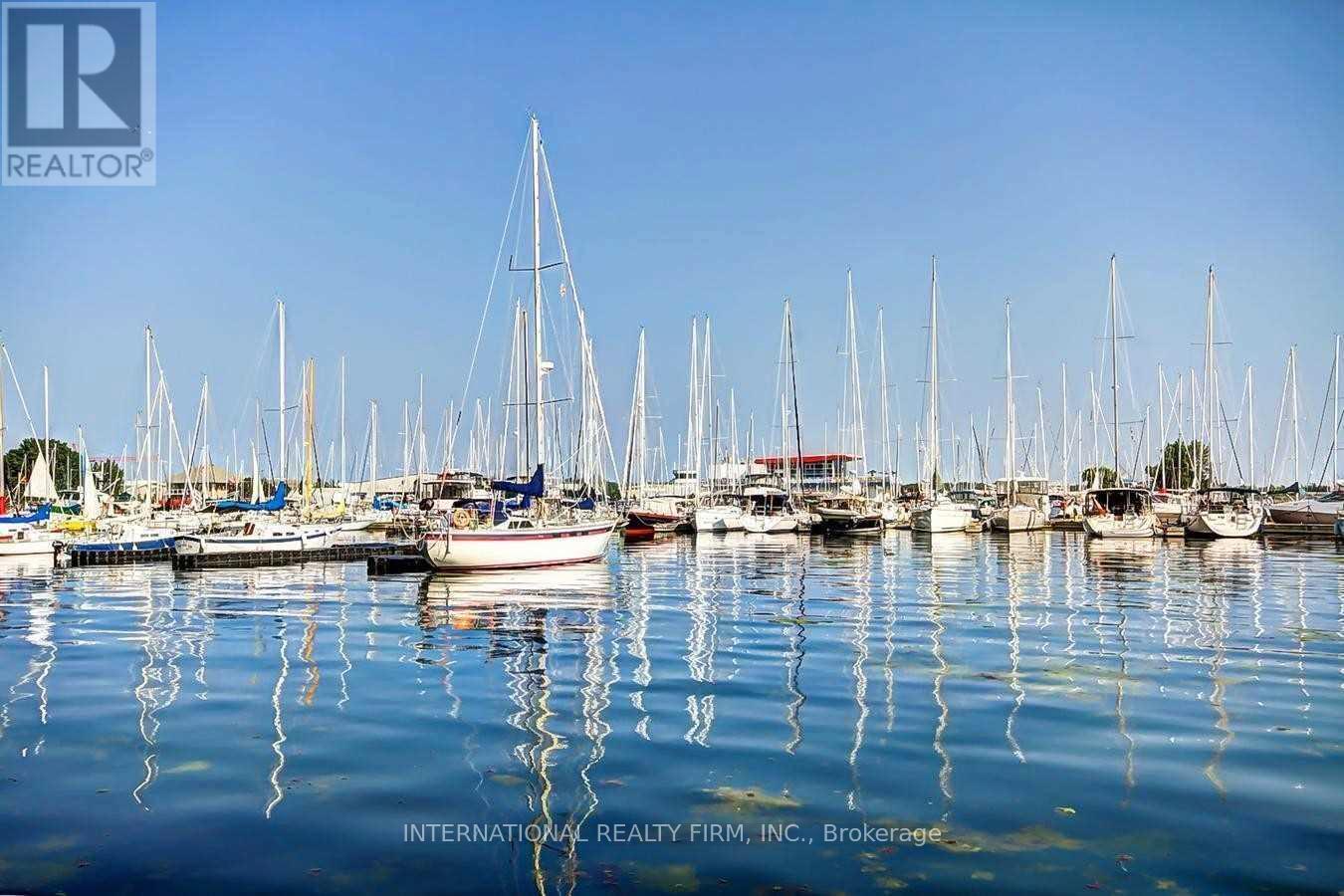 1112 - 215 Fort York Boulevard, Toronto, Ontario  M5V 4A2 - Photo 32 - C12696548