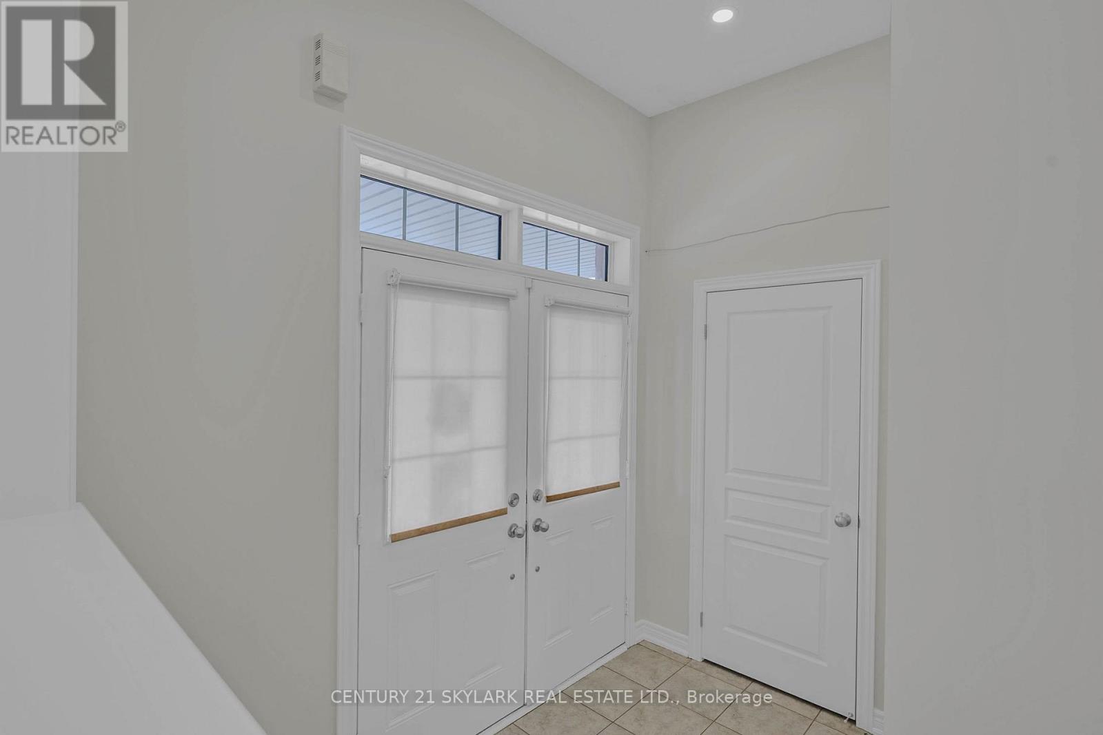 4 Primo Road, Brampton, Ontario  L7A 3Y1 - Photo 2 - W12689370