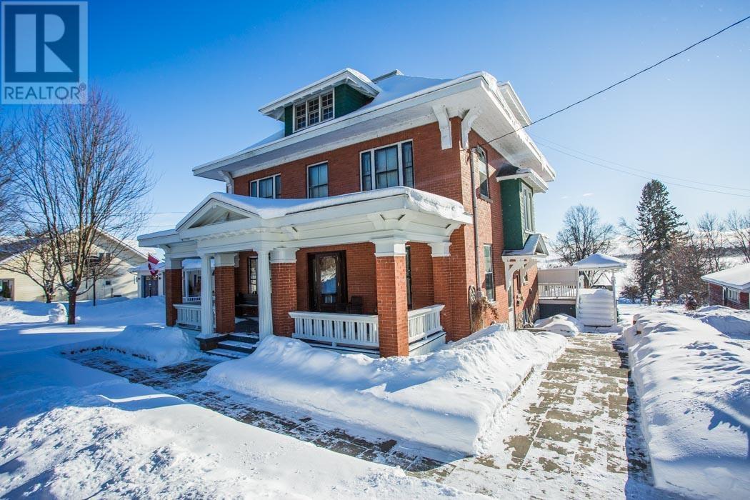 31 Taylor St, Bruce Mines, Ontario P0R 1C0 - Photo 37 - SM252467