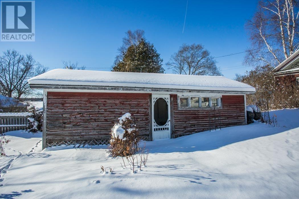 31 Taylor St, Bruce Mines, Ontario P0R 1C0 - Photo 42 - SM252467