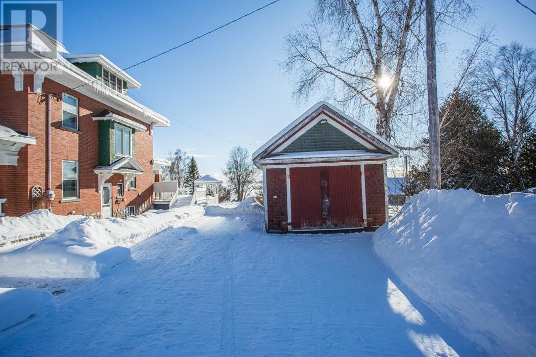 31 Taylor St, Bruce Mines, Ontario P0R 1C0 - Photo 38 - SM252467