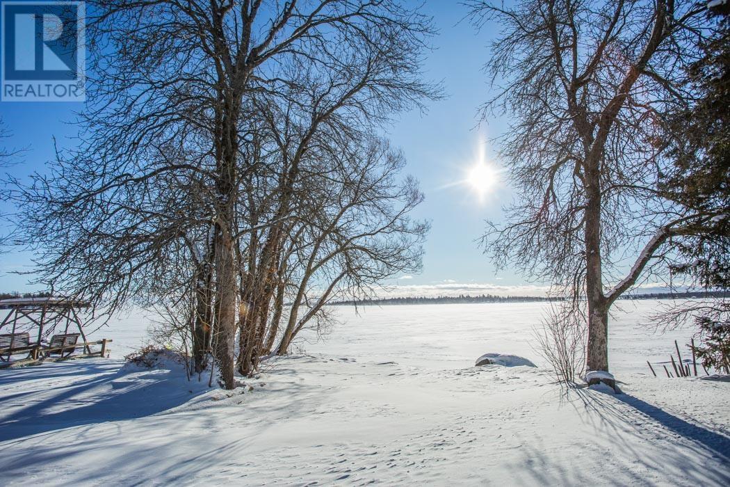 31 Taylor St, Bruce Mines, Ontario P0R 1C0 - Photo 44 - SM252467