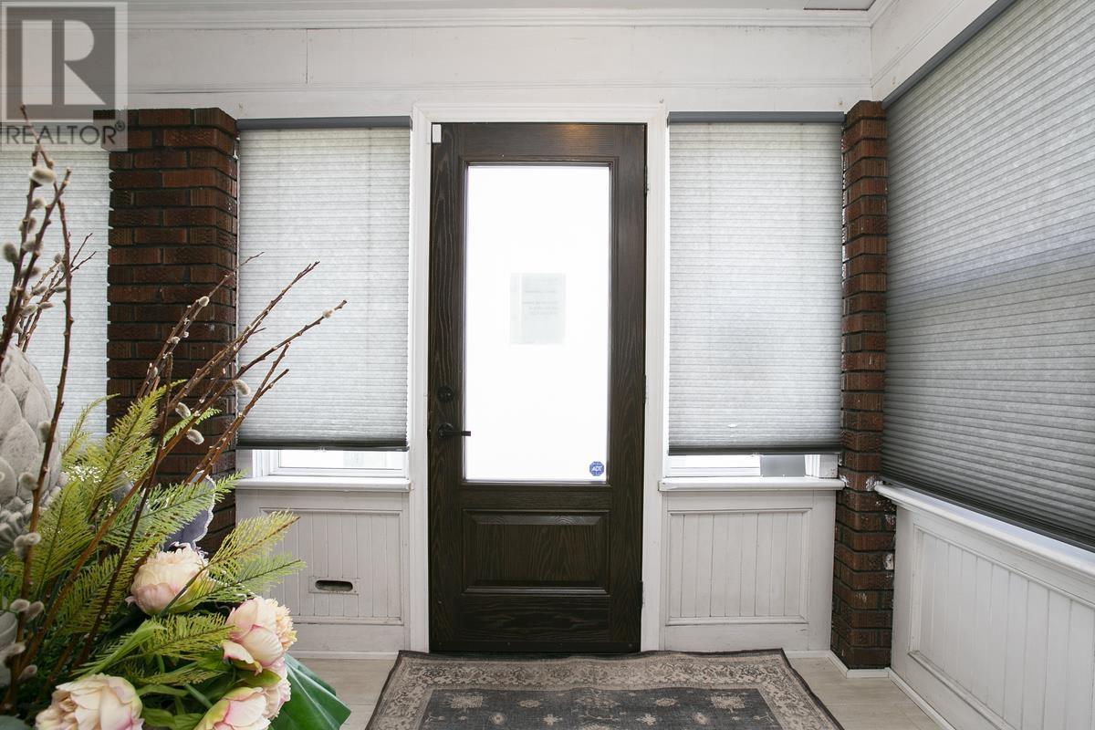 446 Albert St E, Sault Ste. Marie, Ontario  P6A 2J8 - Photo 9 - SM260043