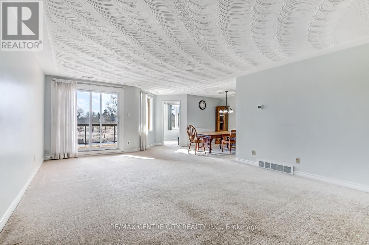 11 - 125 Elm Street, St. Thomas, Ontario  N5R 1H9 - Photo 7 - X12717104