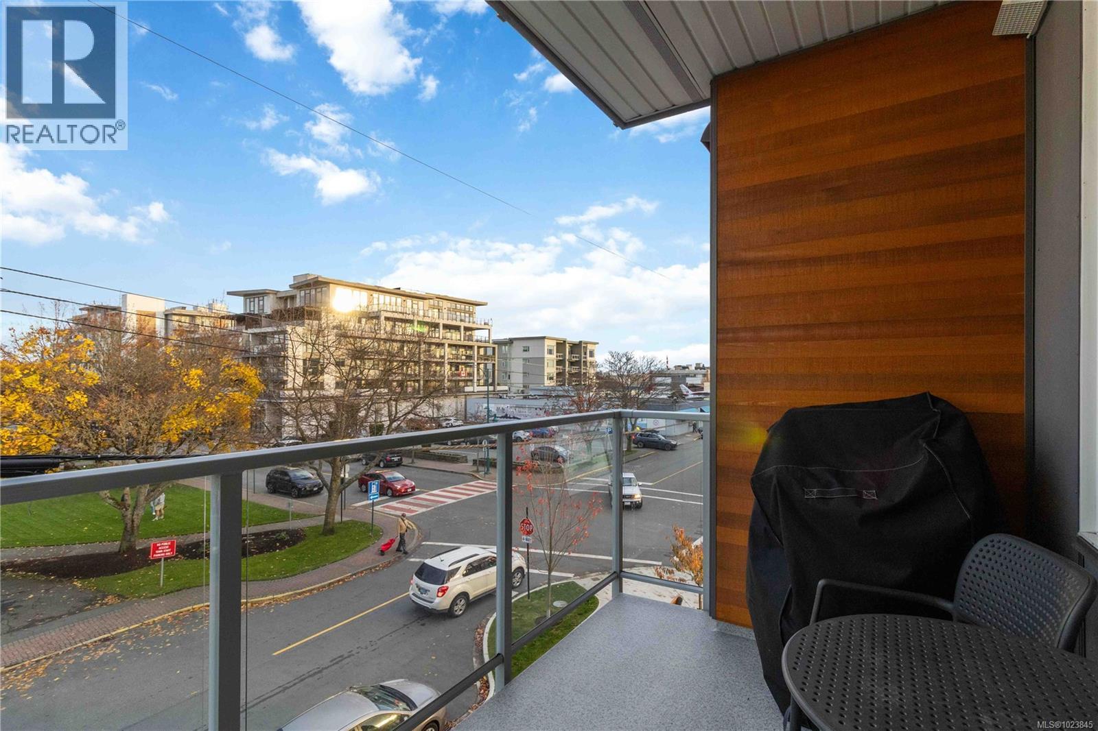 302 9864 Fourth St, Sidney, British Columbia V8L 2Z4 - Photo 19 - 1023845