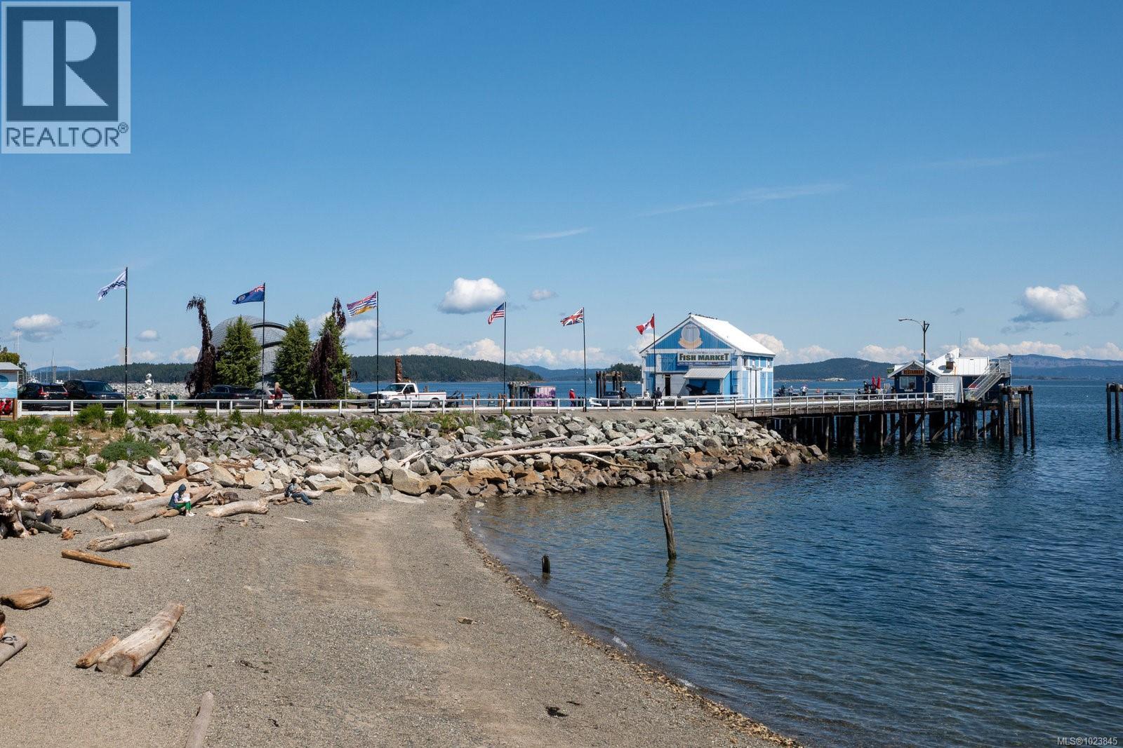 302 9864 Fourth St, Sidney, British Columbia V8L 2Z4 - Photo 27 - 1023845