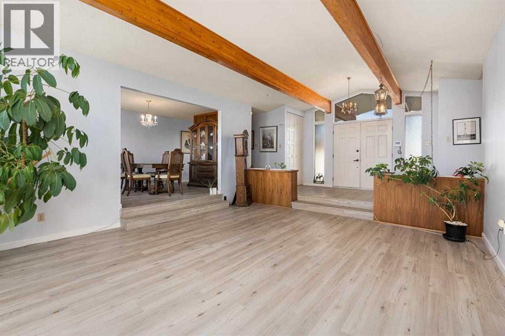 271194 Township Road 252, Rural Rocky View County, Alberta  T1Z 0S7 - Photo 6 - A2270020