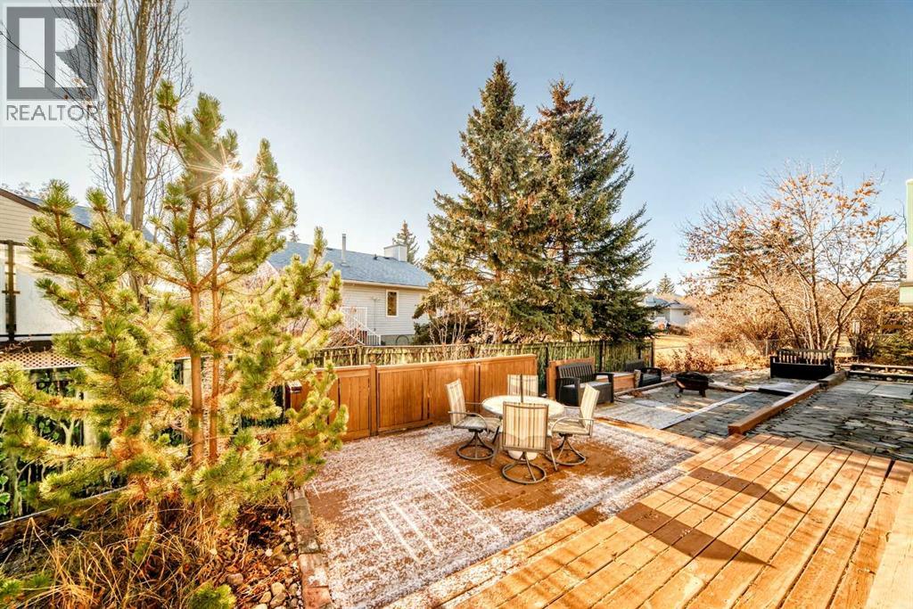 24 West Kerfoot Place, Cochrane, Alberta  T4C 1J4 - Photo 32 - A2272157