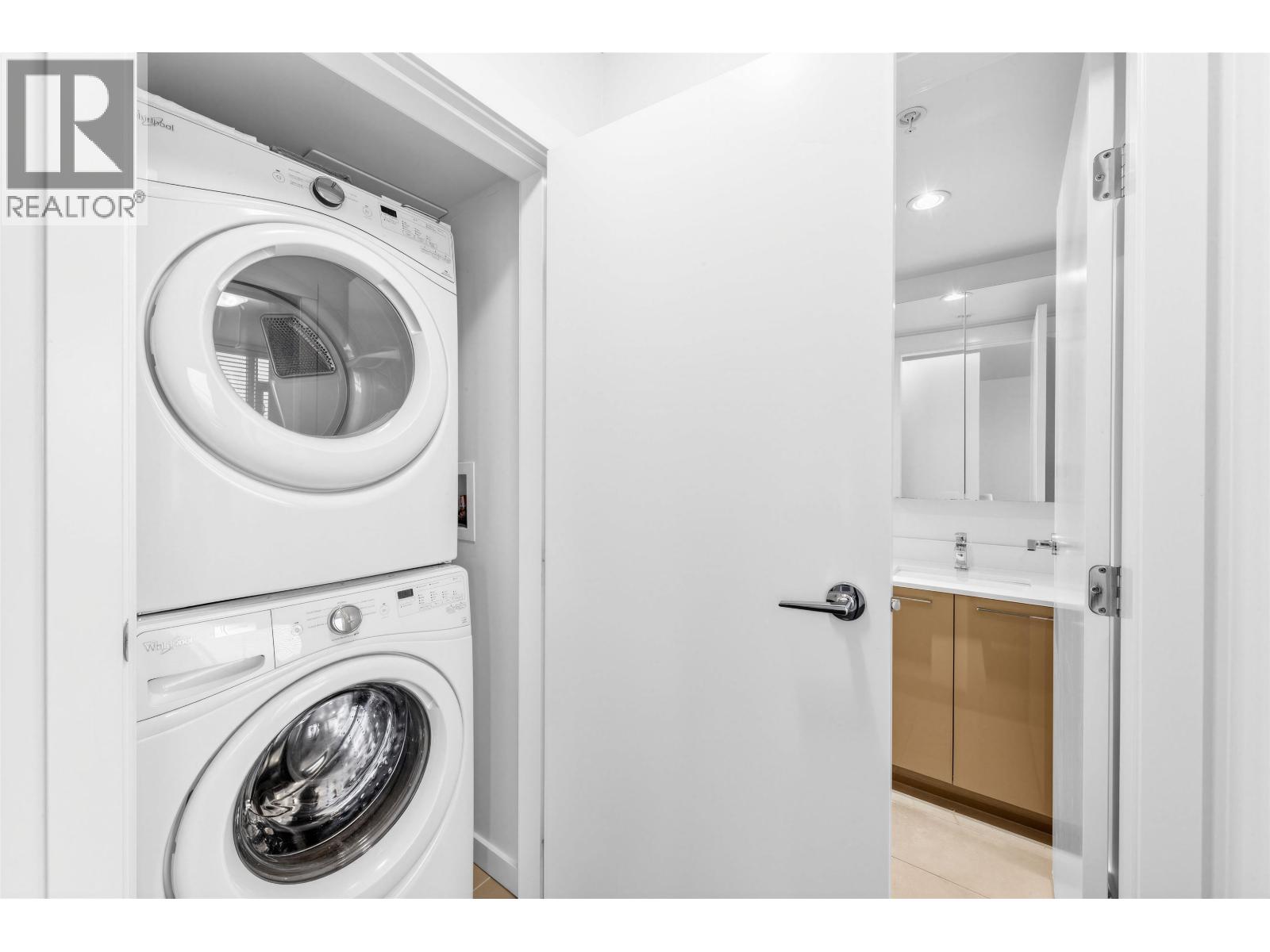 310 7688 Alderbridge Way, Richmond, British Columbia  V6X 0P7 - Photo 14 - R3081611