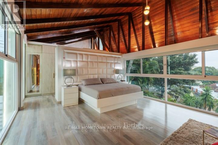 Los Laureles Escazu, Costa Rica, Ontario   - Photo 31 - X12717064