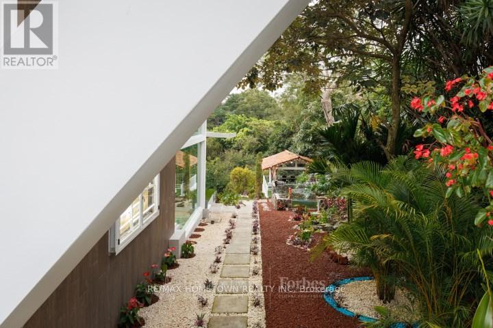 Los Laureles Escazu, Costa Rica, Ontario   - Photo 35 - X12717064