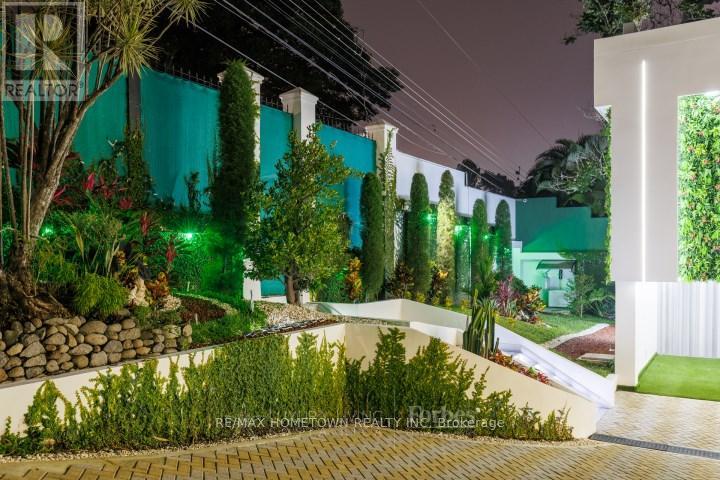 Los Laureles Escazu, Costa Rica, Ontario   - Photo 36 - X12717064