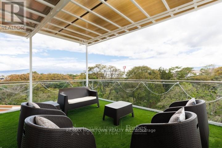 Los Laureles Escazu, Costa Rica, Ontario   - Photo 40 - X12717064