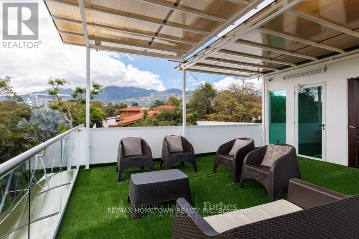 Los Laureles Escazu, Costa Rica, Ontario   - Photo 41 - X12717064