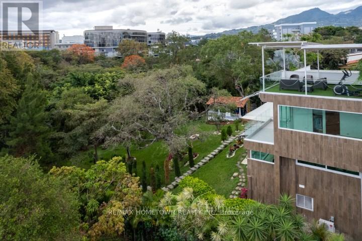 Los Laureles Escazu, Costa Rica, Ontario   - Photo 44 - X12717064